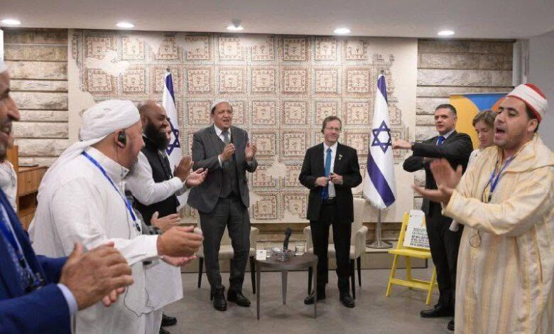 Report: UAE Orchestrates Delegation of European Imams to Israel to Promote Normalization Amid Gaza War